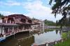 A nice villa built on a lake - Natty villa